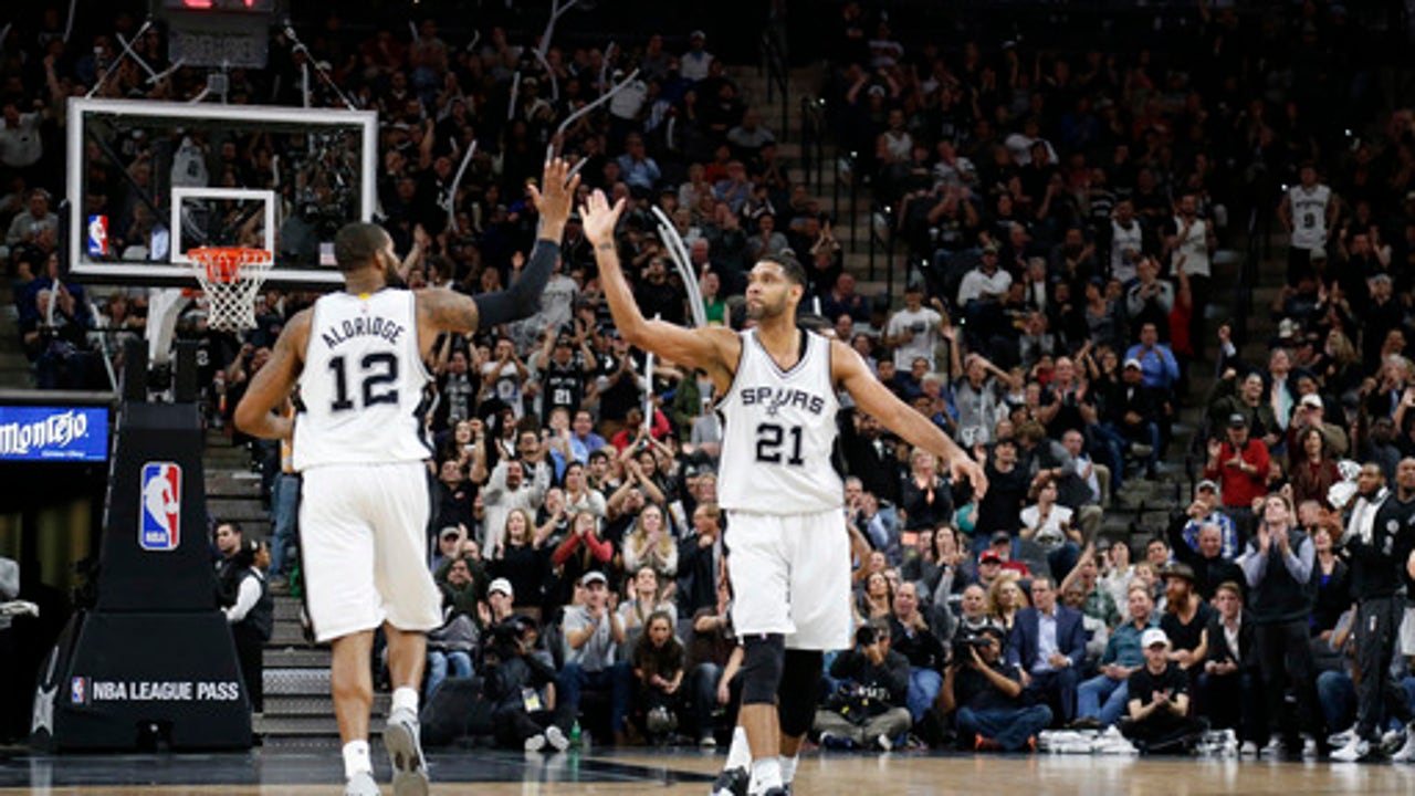 Spurs beat Cavaliers 99-95 for 32nd straight win at home